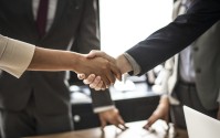OK交易所上的币下架了怎么办？用户应对指南全解析